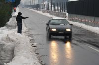 Trampen im verschneiten Tessin